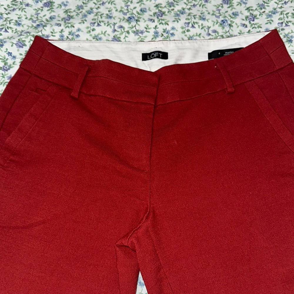 WOMEN’s Loft Dark Red Pants